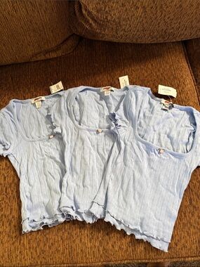 Tilly's Light Blue Knit Ruffle-Hem Short Sleeve Top (Pack)